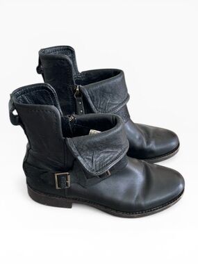 UGG Cybele Leather Moto Ankle Bootie Black Size 7.5